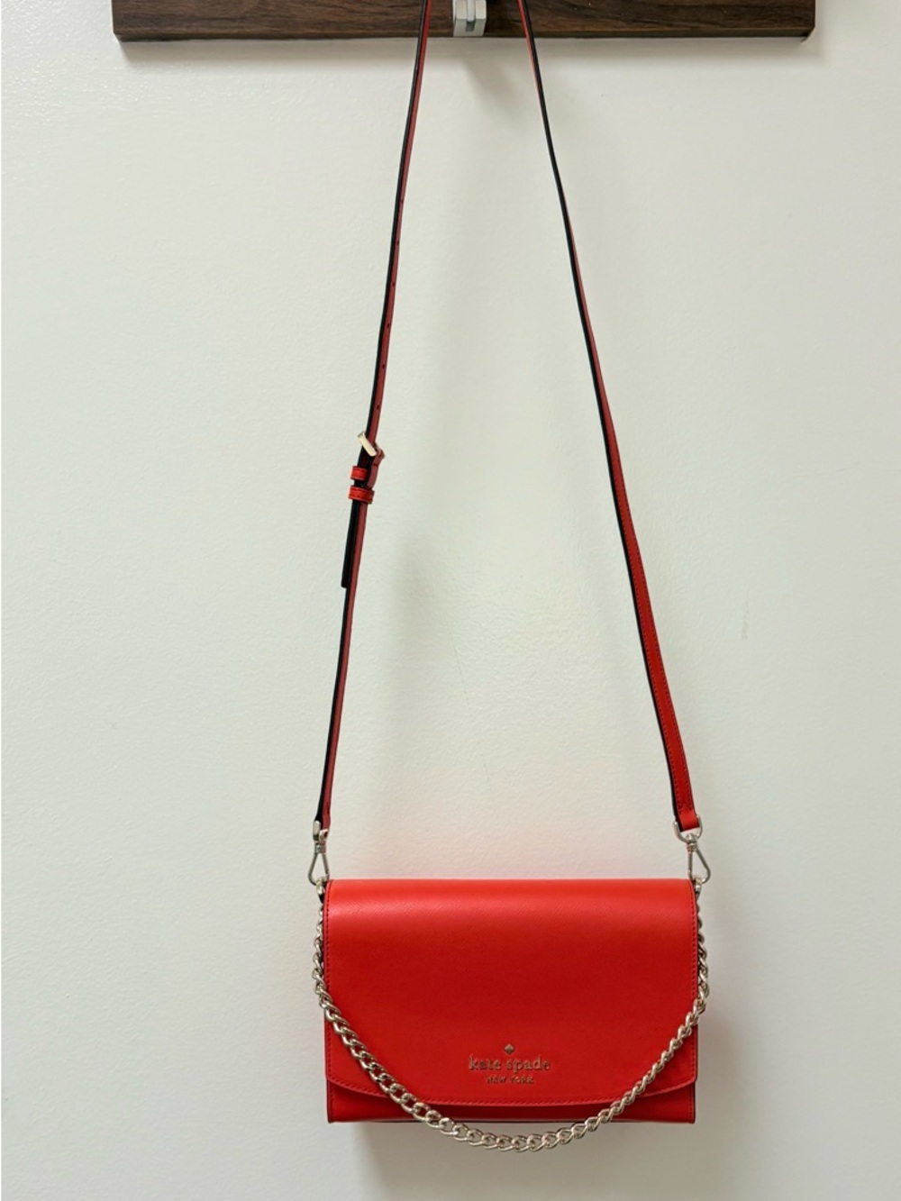 Kate Spade Carson Crossbody Purse Convertible Shoulder Bag
Gazpacho (Red) NWOT